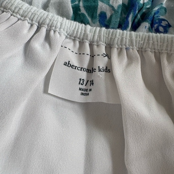 Abercrombie Kids Blue and White Sleeveless Sundress
Size: 13/14 like new - Picture 9 of 12